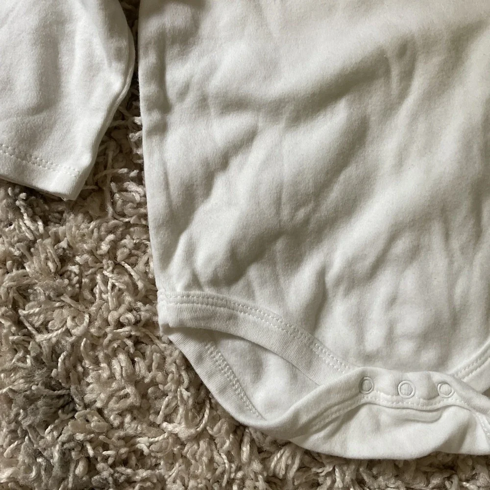 Rabbit Bear Baby Girls Heart Chenille‎ Patch Ruffle Bodysuit White 6-9M
